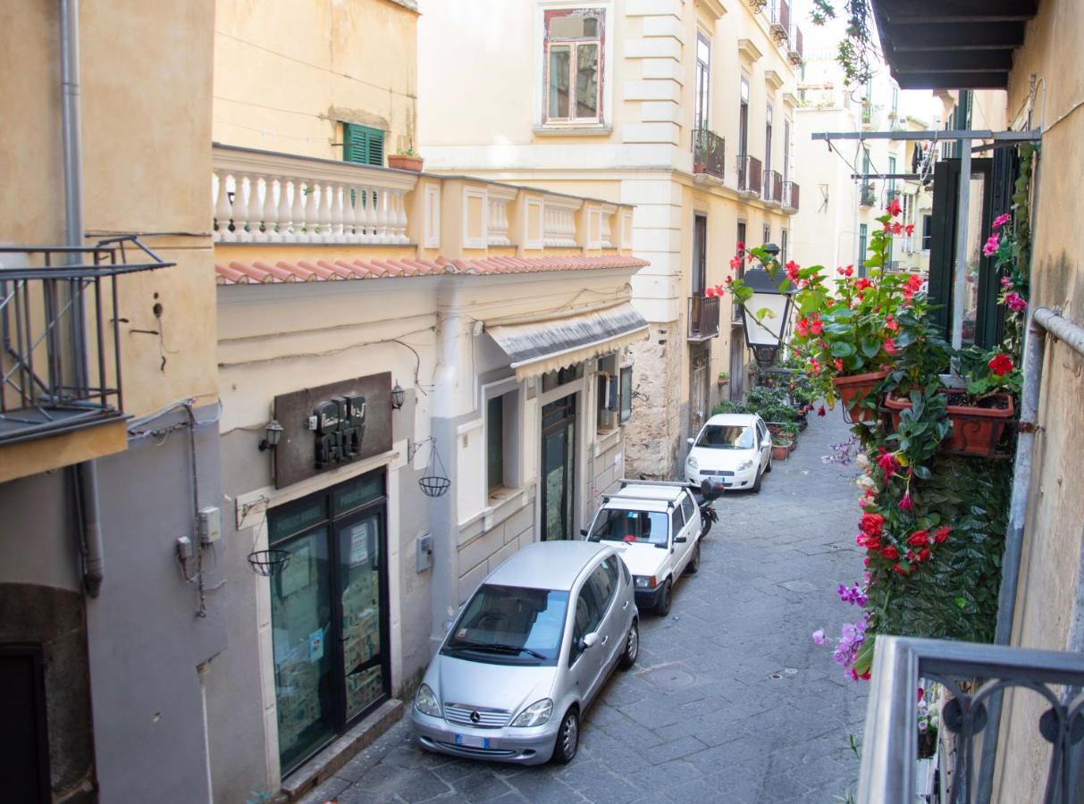 Luxury House Dogana 37 Apartment Salerno Ngoại thất bức ảnh