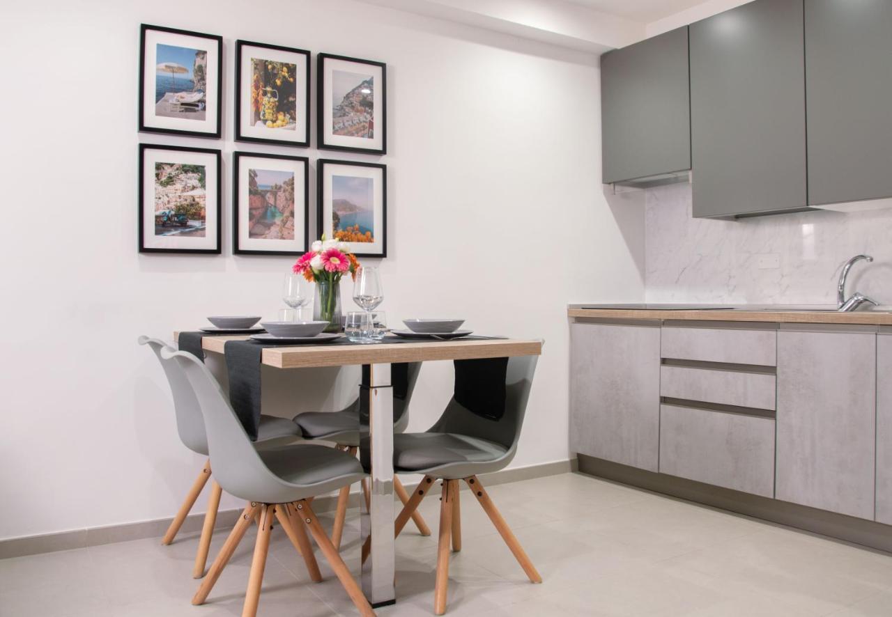 Luxury House Dogana 37 Apartment Salerno Ngoại thất bức ảnh